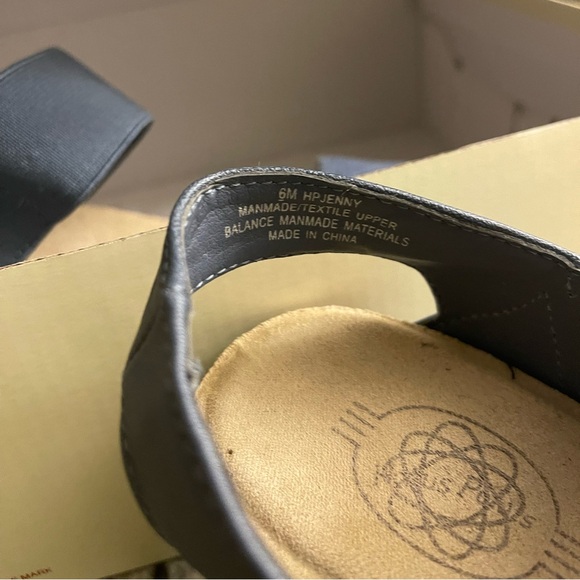 Women’s Hokus Pokus Jenny Wedge Sandals Denim- 6M - Picture 13 of 13